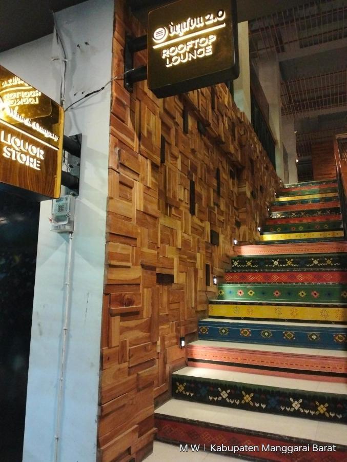 Dejavu 2.0 Hotel Bajo Komodo ラブハン・バジョ エクステリア 写真