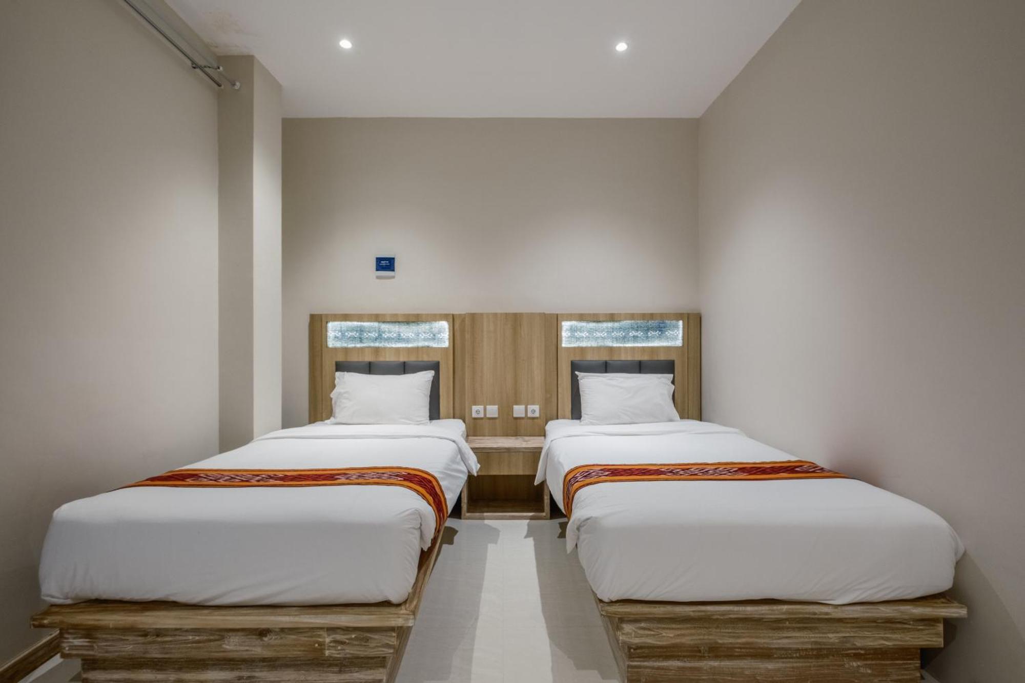 Dejavu 2.0 Hotel Bajo Komodo ラブハン・バジョ エクステリア 写真