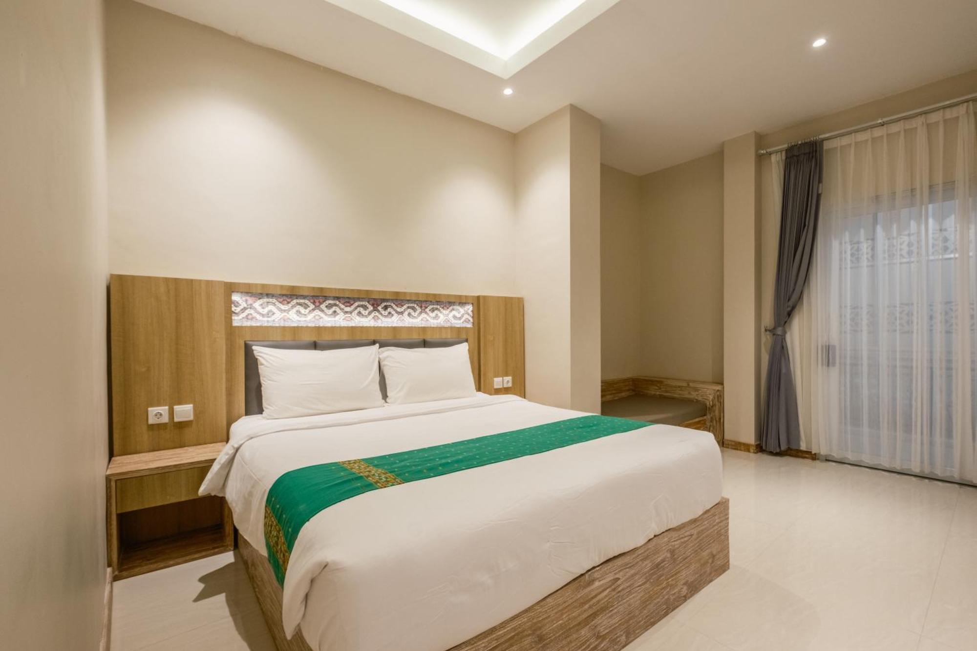 Dejavu 2.0 Hotel Bajo Komodo ラブハン・バジョ エクステリア 写真