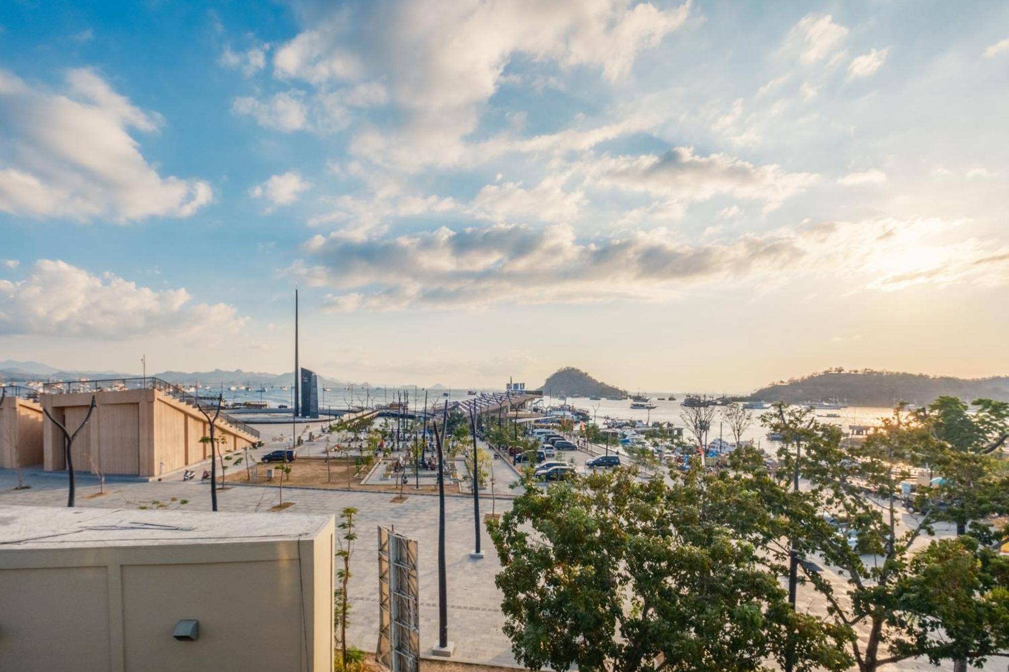 Dejavu 2.0 Hotel Bajo Komodo ラブハン・バジョ エクステリア 写真